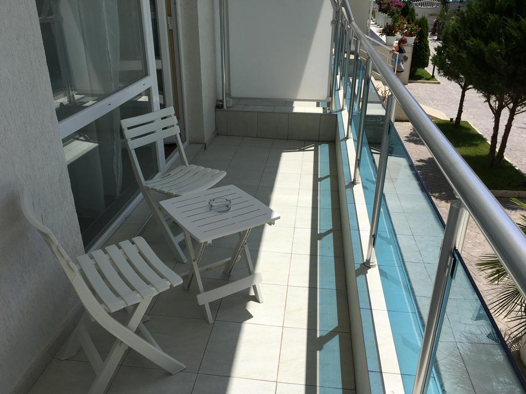 Odyssey Apartments Nesebar Exterior foto